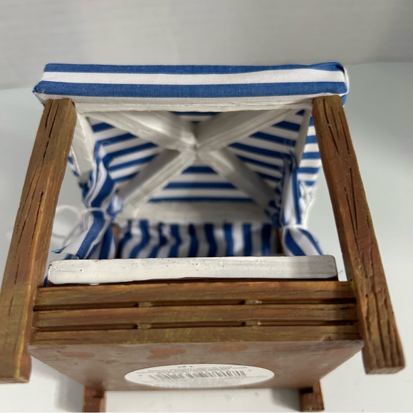 TINY TREASURES POOL-RIFFIC STRUCTURE - Picture 3 of 9